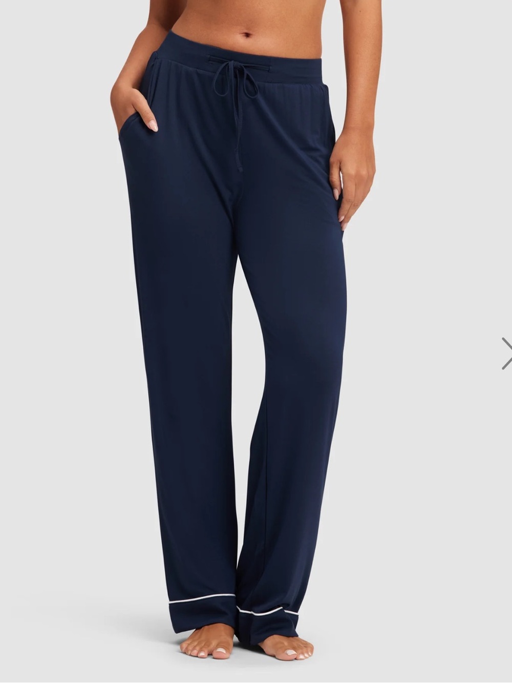 $78 Cozy Earth Navy Bamboo Stretch Knit PJ Pants with Contrast Piping. NIP. XXL
